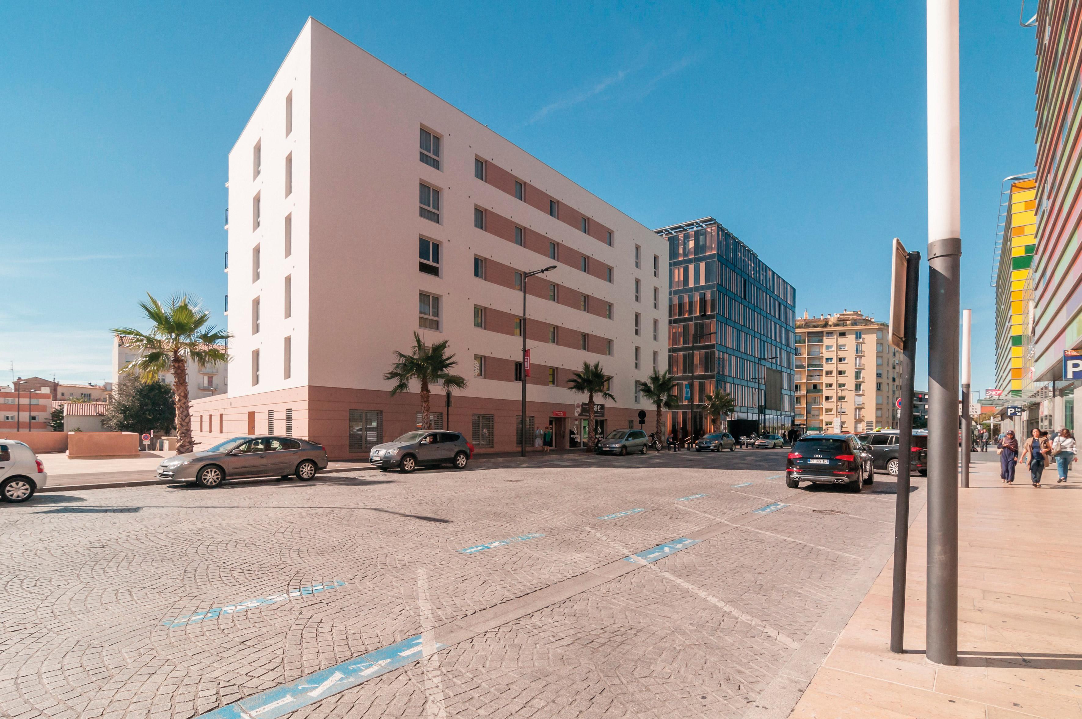 Appart'City Confort Perpignan Centre Gare Екстер'єр фото