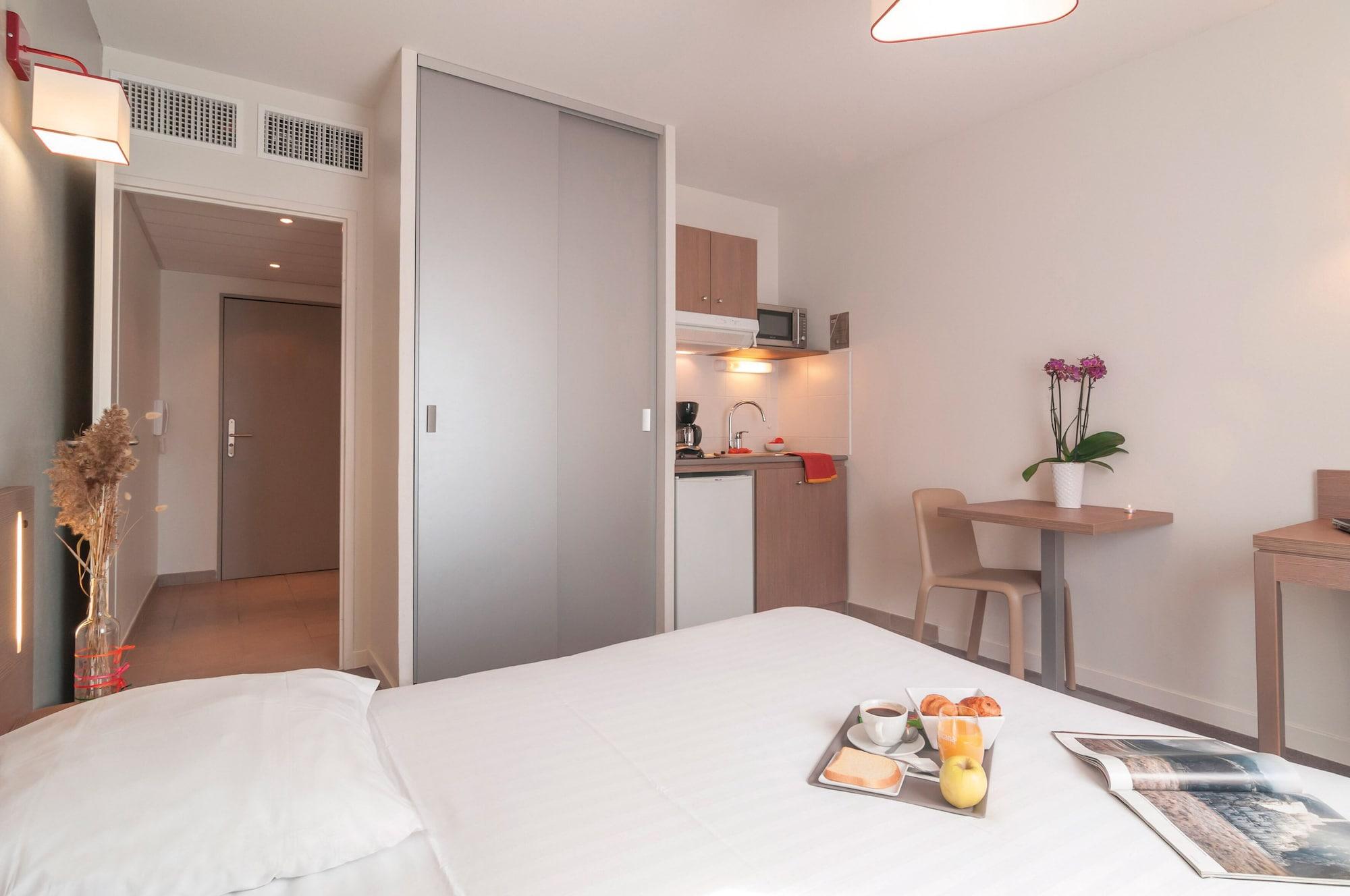 Appart'City Confort Perpignan Centre Gare Екстер'єр фото